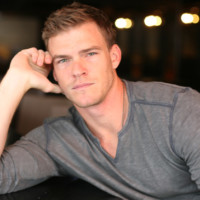Alan Ritchson